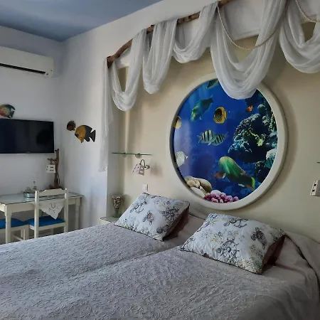 Dimitra's Sea-crafts Boutique Daire Kalyves