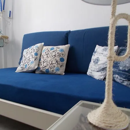 Daire Dimitra's Sea-crafts Boutique Kalyves